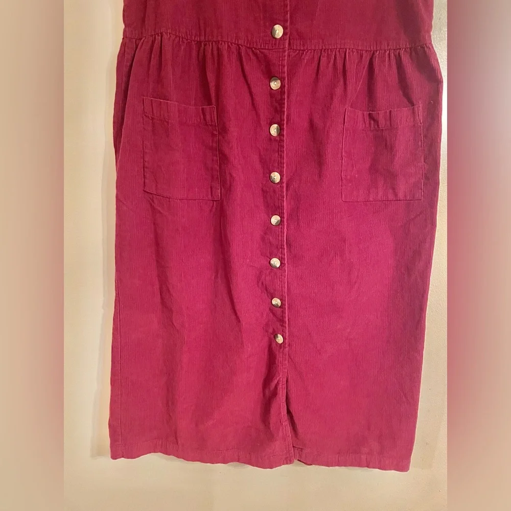 Two-Twenty Collection Size Medium Red Corduroy Jumper Cottage Core Vintage- EUC - Picture 4 of 8